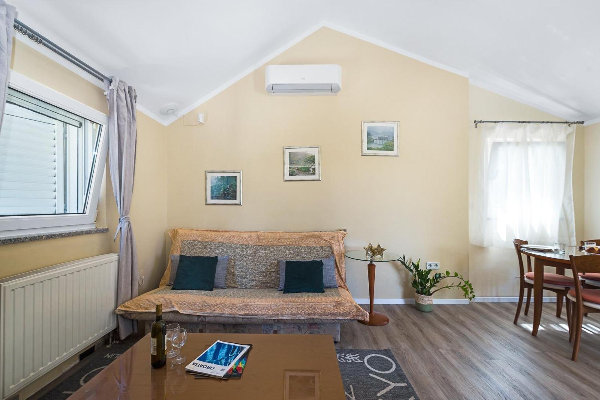 Beach Apartments Villa Kaya Sukosan Room photo