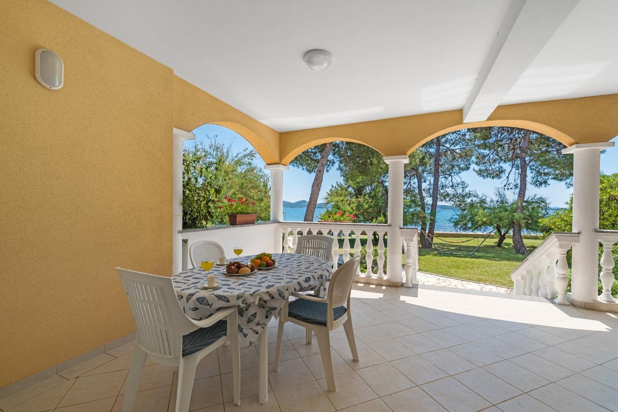 Beach Apartments Villa Kaya Sukosan Room photo